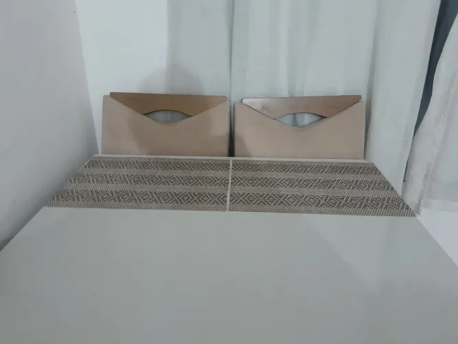 Mesa com 4 cadeiras