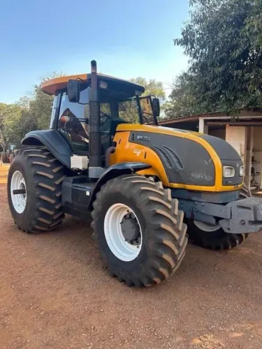 Trator Valtra BT 190 Ano 2013