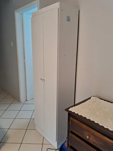 Armário multiuso