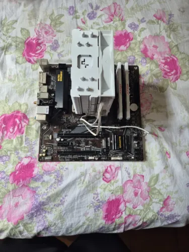 KIT RYZEN 5600 + 32GB(2x16gb) + B550 wifi