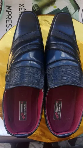 SAPATOS SOCIAL E ESPORTE