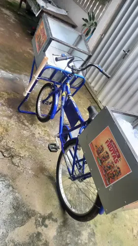 bicicleta para vender salada/picolé/lanche  etc..NOVA COM DOCUMENTOS 