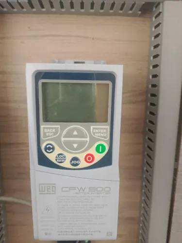 Inversor Weg CFW 500