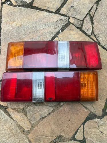 Lanternas escort 88/89