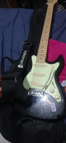 Guitarra Stratocaster Strinberg STS 100 Preta + Amplificador Sheldon