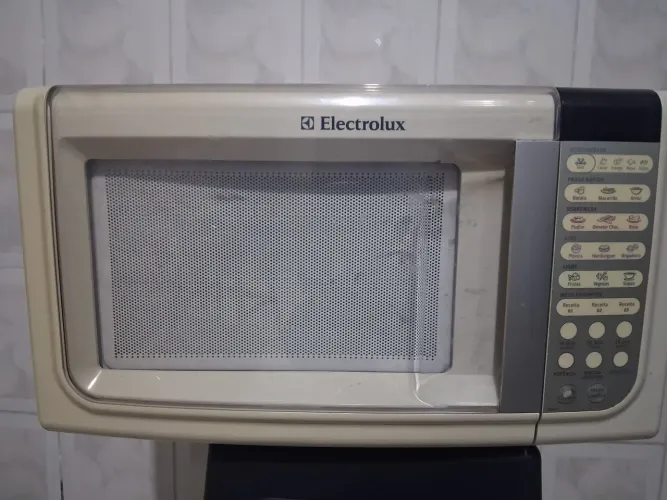 Micro-ondas para retirada de peças 