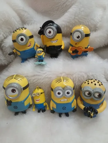 kit 8 bonequinhos minions coleções mc donalds , Bk, colecionador