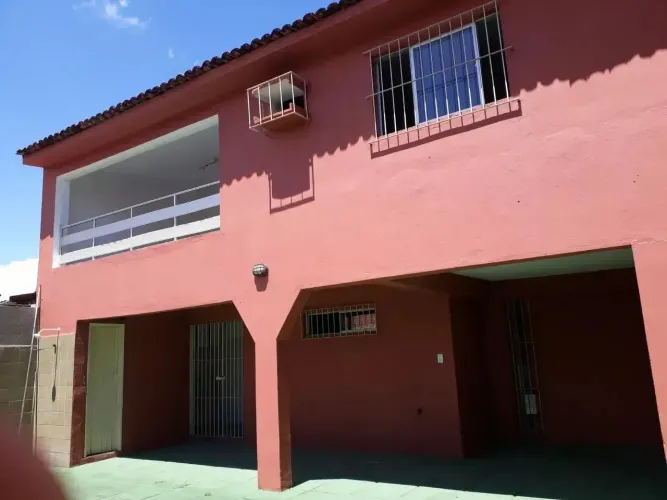 Imóvel para venda tem 300 metros quadrados com 3 quartos em Caxangá - Recife - PE