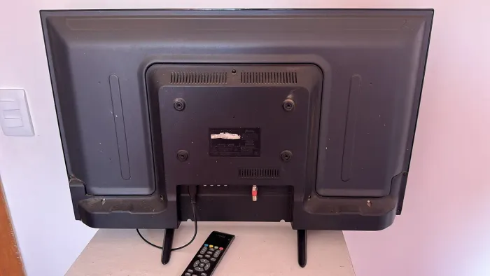 VENDO BARATO Tv Philco 32 polegadas