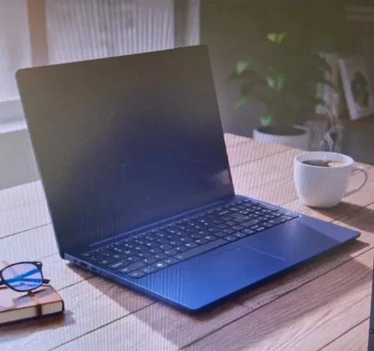 Notebook LENOVO Intel I3 - Semi novo
