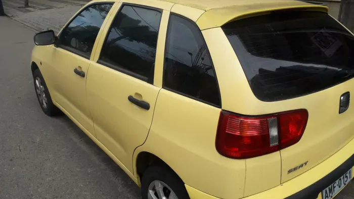 Seat Ibiza 1.0 16V 4P 2001