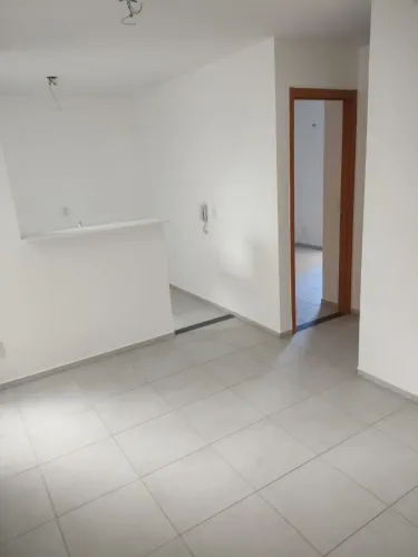 APARTAMENTO COM ÁREA PRIVATIVA