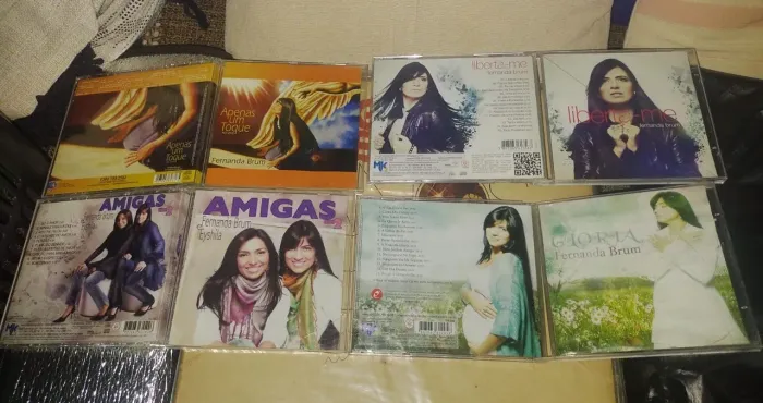 Fernanda Brum Cd Gospel, vários, originais, bom estado.