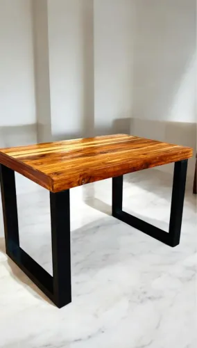 Vendo mesa de teca 1.20 m x70cm pés de madeira