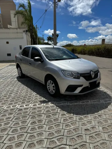Renault Logan Life Flex 1.0 12V 4P Mec. 2020