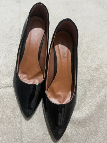 Scarpin Marisa 37