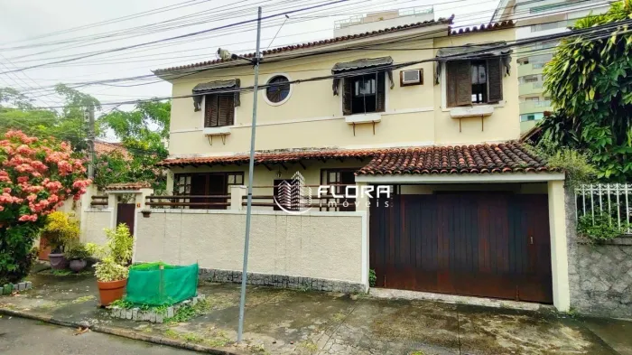 Apartamento com 2 dormitórios à venda, 90 m² - Santa Rosa - Niterói/RJ