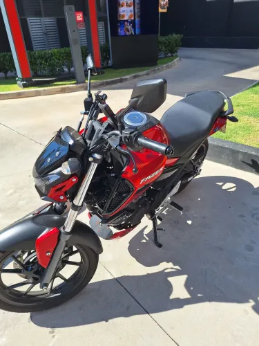 Moto sem detalhes