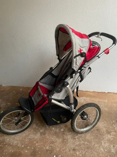 Carrinho de bebê esportivo XTERRA 3 rodas