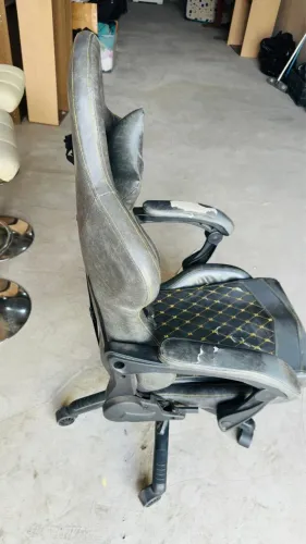 Cadeira gamer Husky Tempest 700