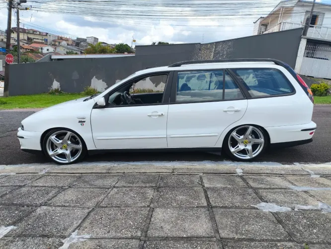 Fiat Marea Weekend HLX 2.0 20V 4P 1999