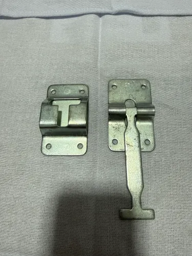 Trava porta baú