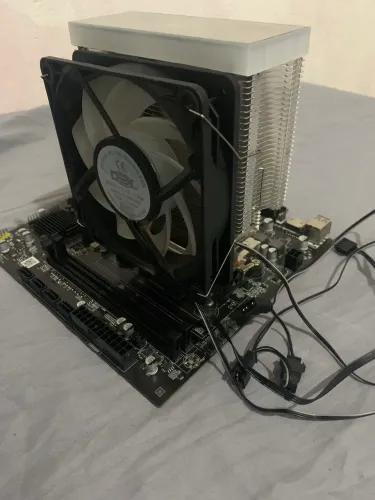 Placa Mãe B450M + Ryzen 5 3500x