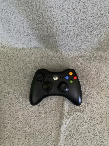 Vendo controle original (apenas com dois botões quebrados)