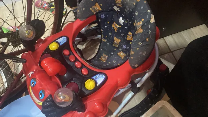 Andaja infantil entrego