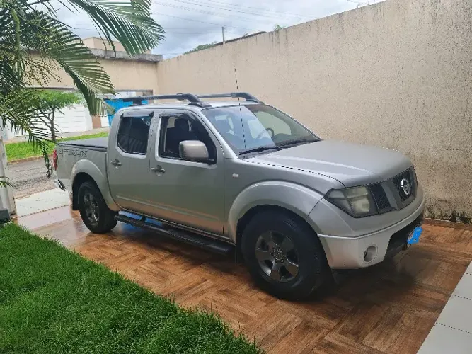 Nissan Frontier LE Attack CD 4X4 2.5 TB Die.aut 2012