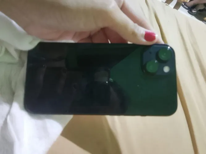 iPhone 13