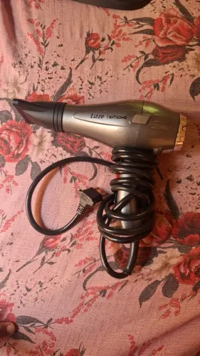 Secador de cabelo