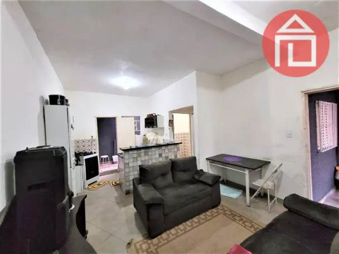 Casa com 2 dormitórios à venda, 65 m² por R$ 300.000,00 - Vila Aparecida - Bragança Paulis