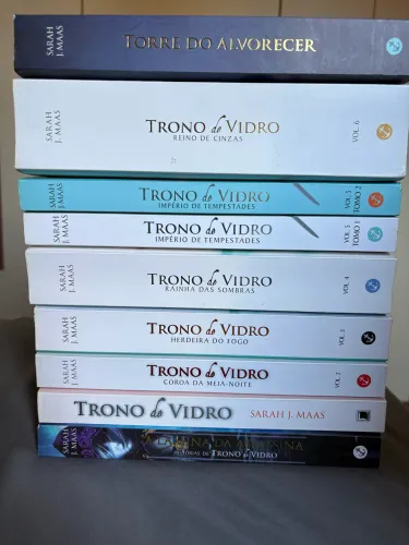 Box Trono de Vidro