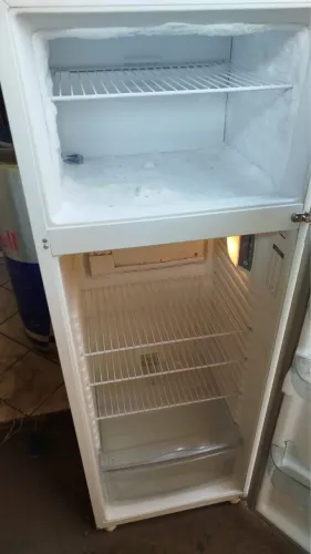 Geladeira cônsul