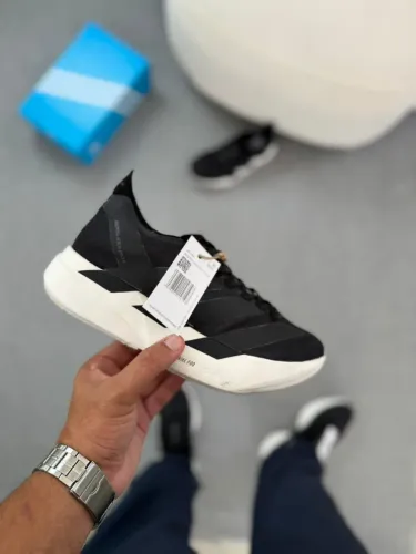 ADIDAS ADIZERO ADIOS PRO 4