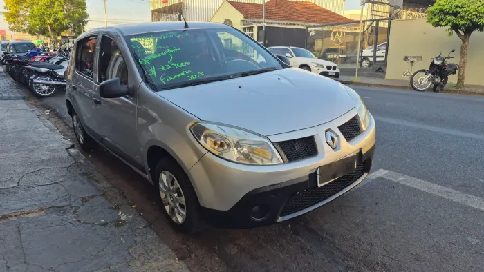 Renault Sandero Expression Hi-flex 1.0 16V 5P 2010