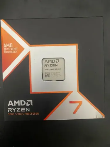 Processador AMD Ryzen 7 9800X3D (AM5/ 8 Cores/ 16 Threads/ 5.2 GHz/ 104Mb Cache/Radeon Gra