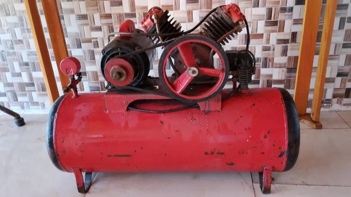 VENDO COMPRESSOR PARA PINTURA 