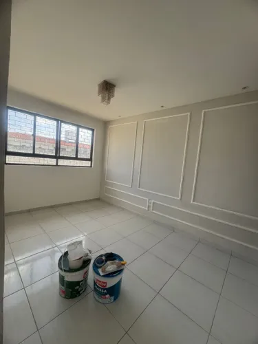 ALUGO APT BANCÁRIOS 2 QUARTOS 1 BANHEIRO