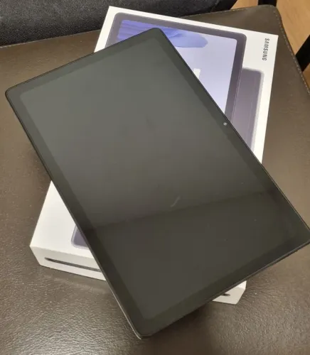 Samsung Galaxy Tab A7 (SM-T500) 64 GB | Excelente Estado
