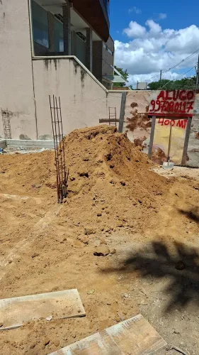 Preciso de pedreiro e ajudante