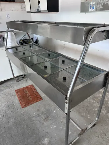Buffet self-service
