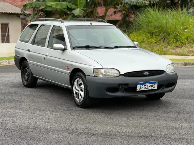 Ford Escort SW GL 1.6 MPI 2001