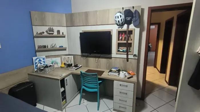 Escrivaninha para quarto + gaveteiros