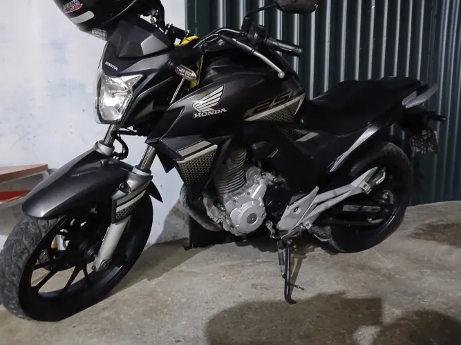 Cb twister abs ano 2022