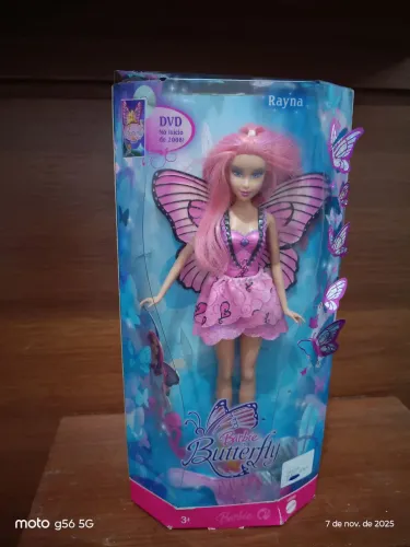 BARBIE BUTTERFLY RAYNA NA CAIXA