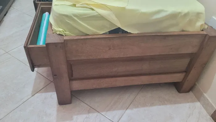 Cama de solteiro