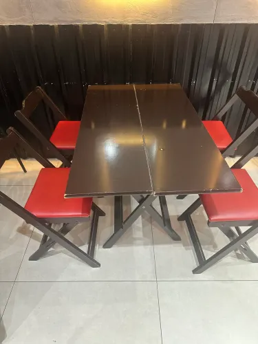 Mesa madeira P/restaurante