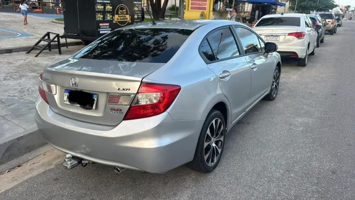 Honda Civic Sedan LXR 2.0 Flexone 16V Aut. 4P 2015